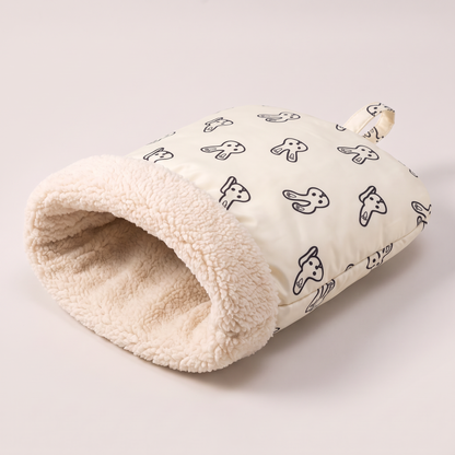 PawMiau burrow bed - Cream Bunnies